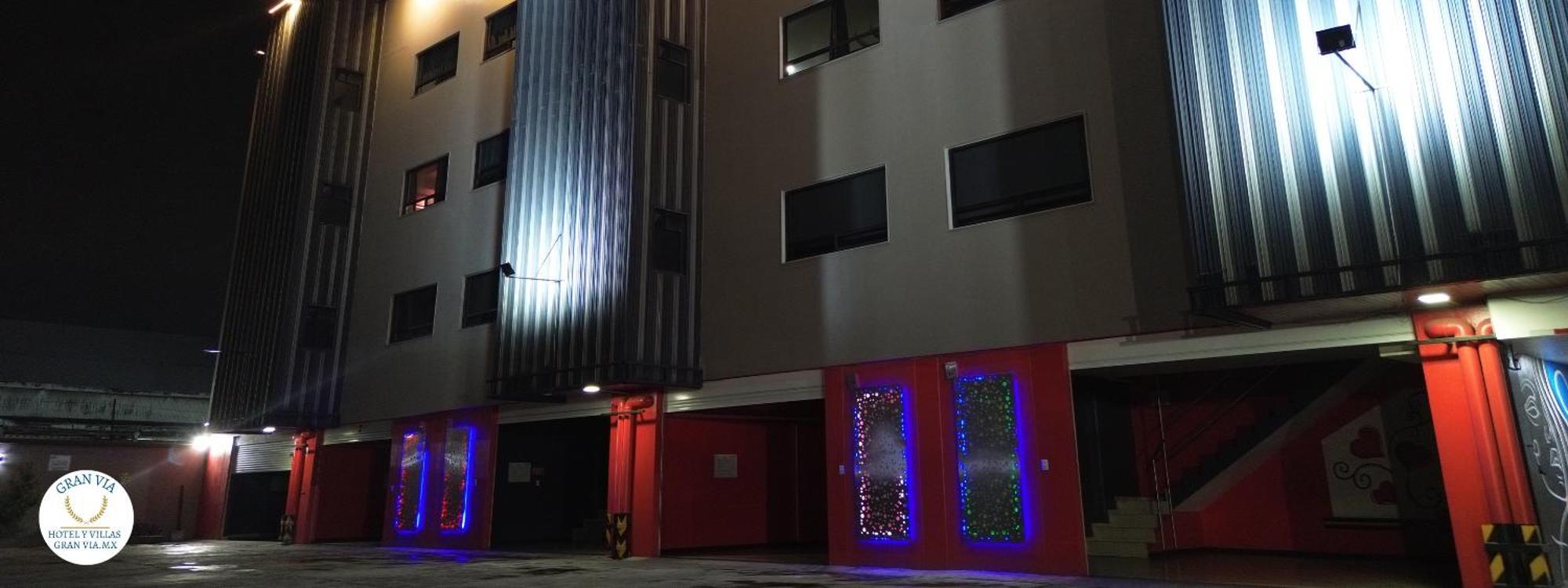 Hotel Y Villas Gran Via メキシコシティ エクステリア 写真