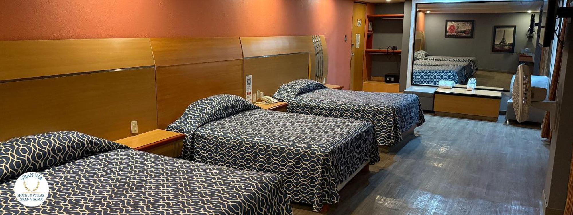 Hotel Y Villas Gran Via メキシコシティ エクステリア 写真
