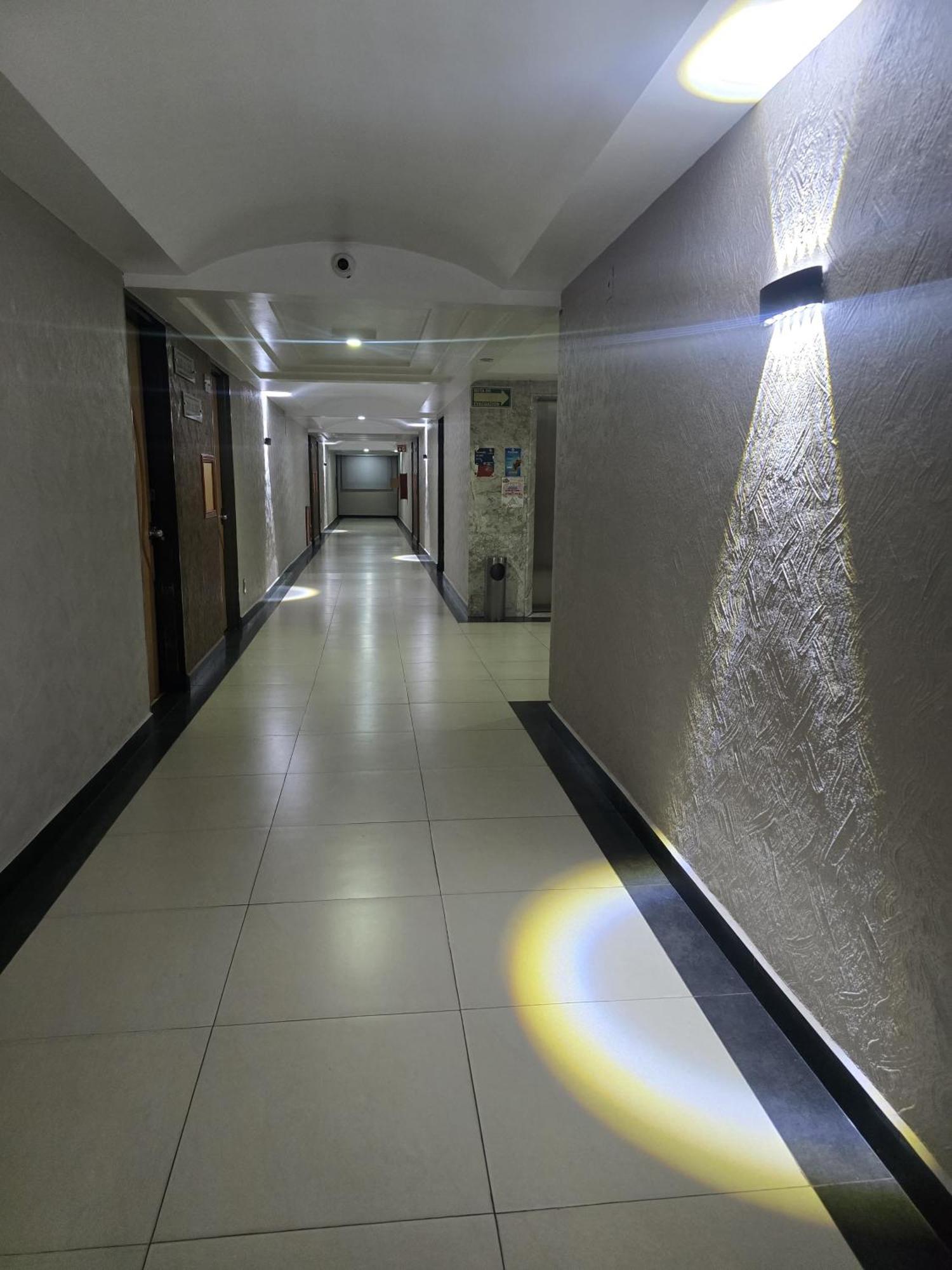 Hotel Y Villas Gran Via メキシコシティ エクステリア 写真