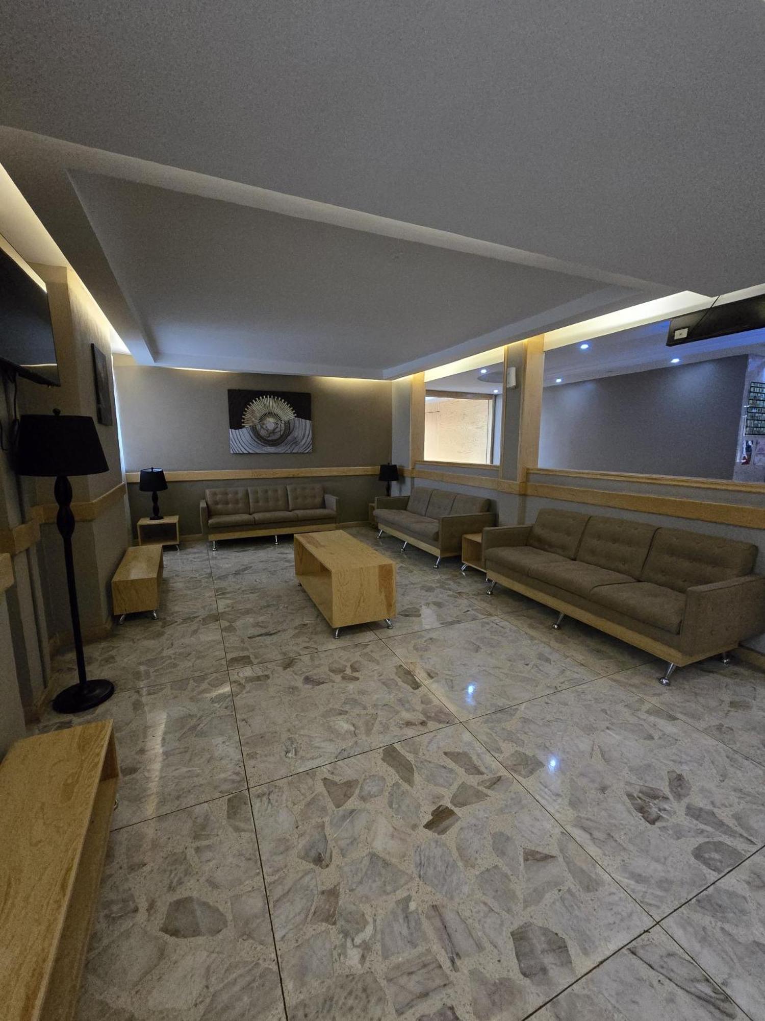 Hotel Y Villas Gran Via メキシコシティ エクステリア 写真